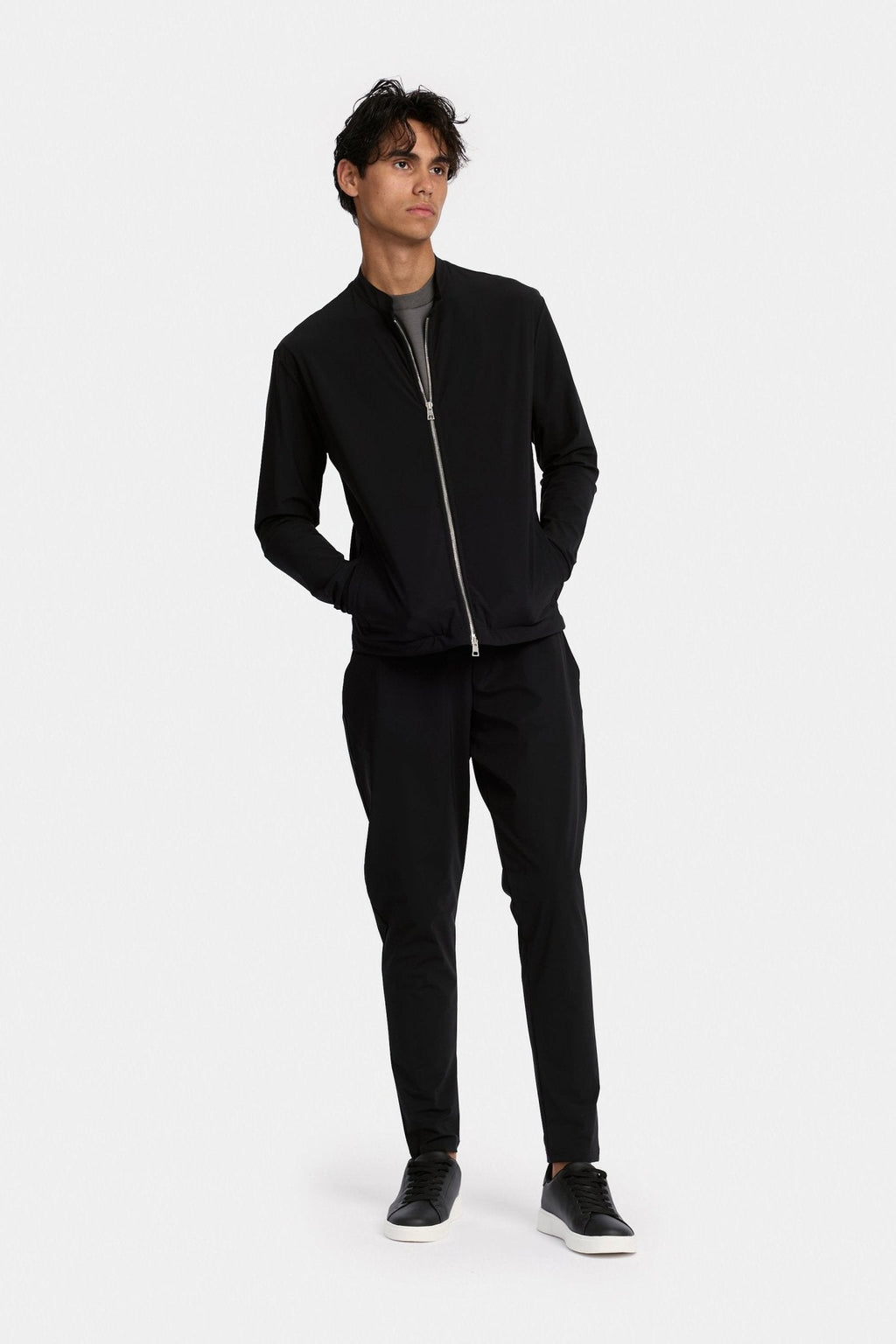 Onyx Black Dynamic Tech Vest